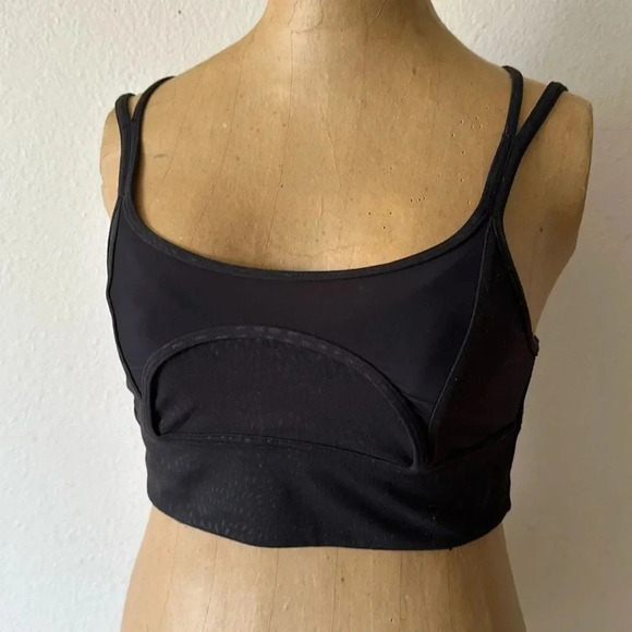Lululemon sz 8 Nulu Mesh Yoga Bra*Light Support, A/B Cups Jewel Emboss Black - Picture 2 of 6